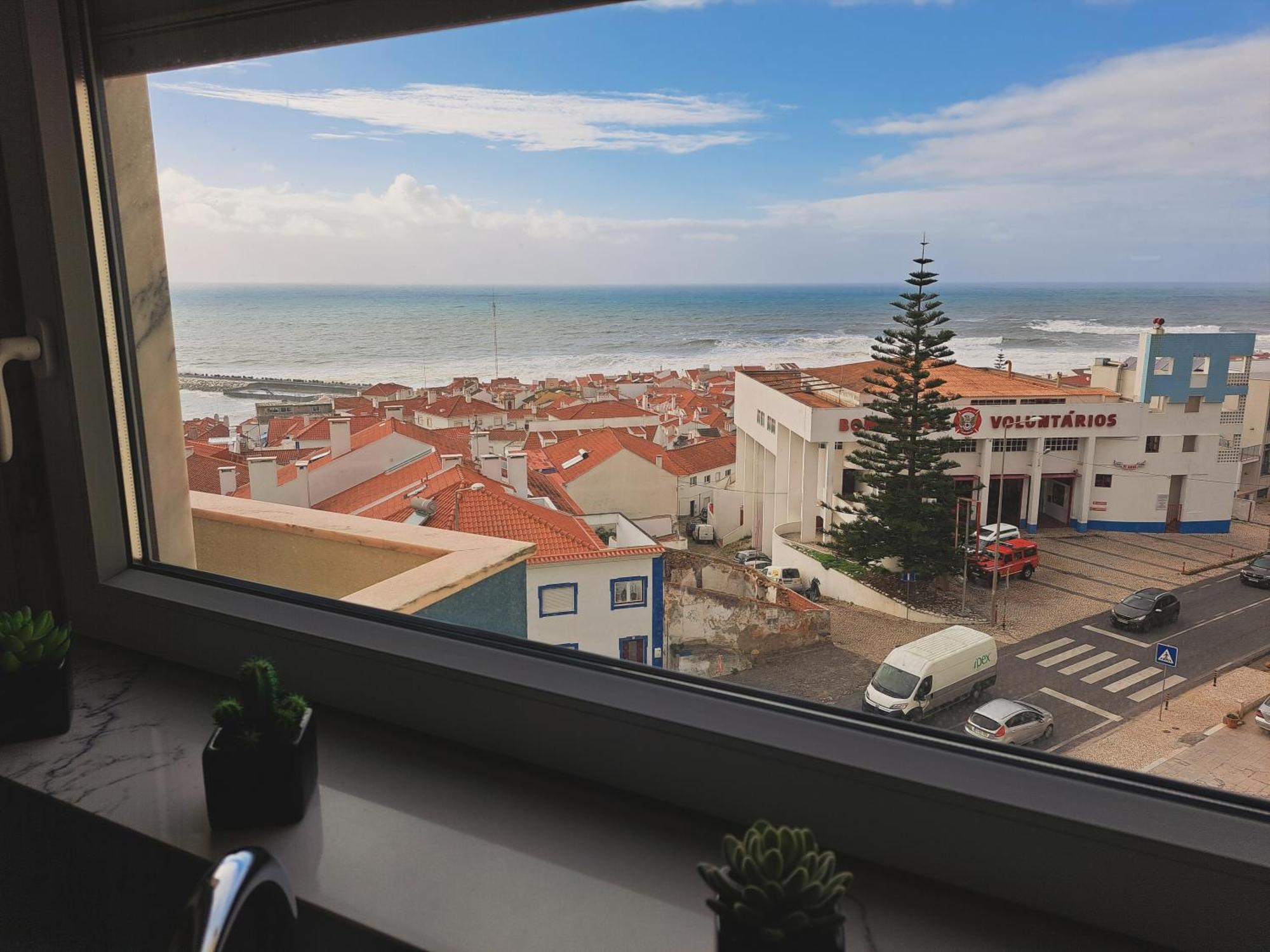 Апартаменти Ericeira Vista Mar Peace And Sea Екстер'єр фото